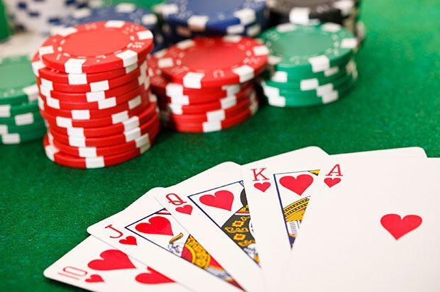 Variantes et regles du poker en ligne